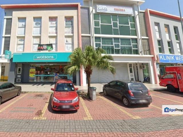 Shop for sale in Sendayan Village, Negeri Sembilan