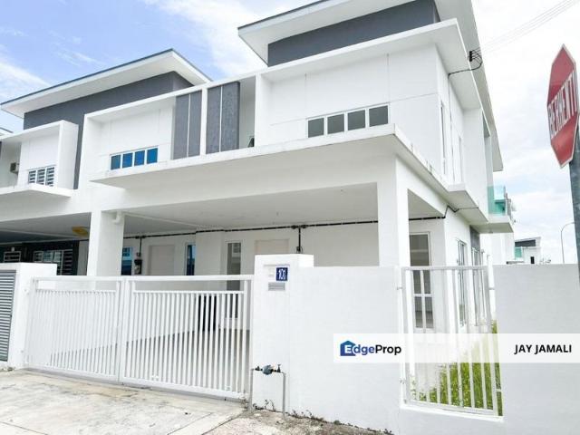 House for sale in Sendayan Village, Negeri Sembilan