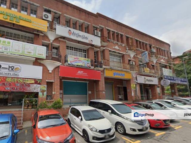 Shop for rent in Kajang, Langat