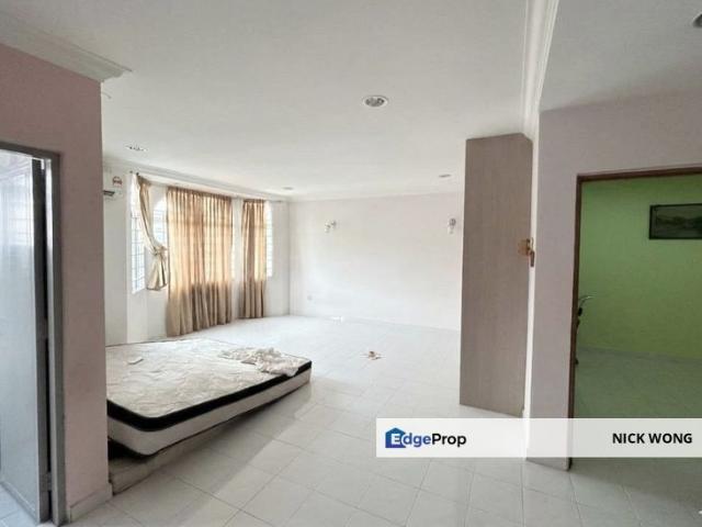 House for sale in Kajang, Langat