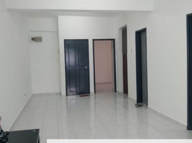 Shop for rent in Kajang, Langat