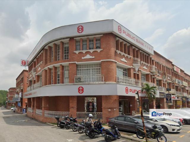 Shop for rent in Kajang, Langat