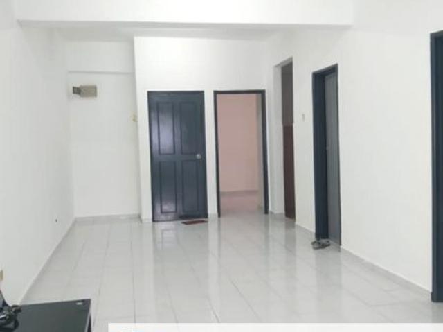 Shop for rent in Kajang, Langat