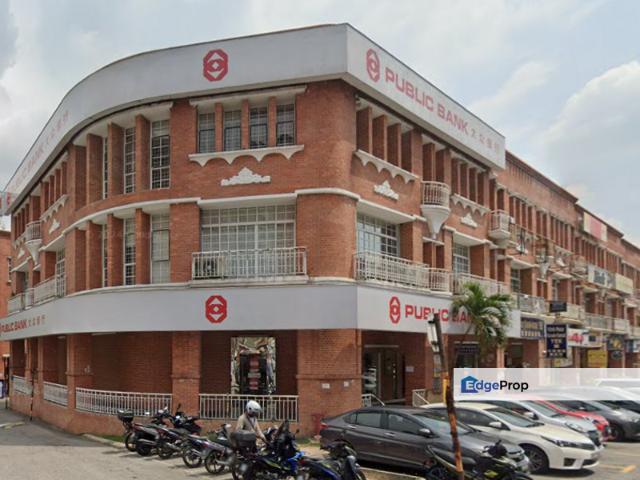 Shop for rent in Kajang, Langat