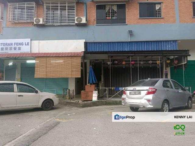 Shop for sale in Kajang, Langat