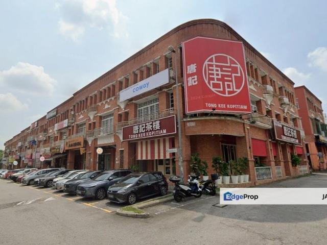 Shop for rent in Kajang, Langat