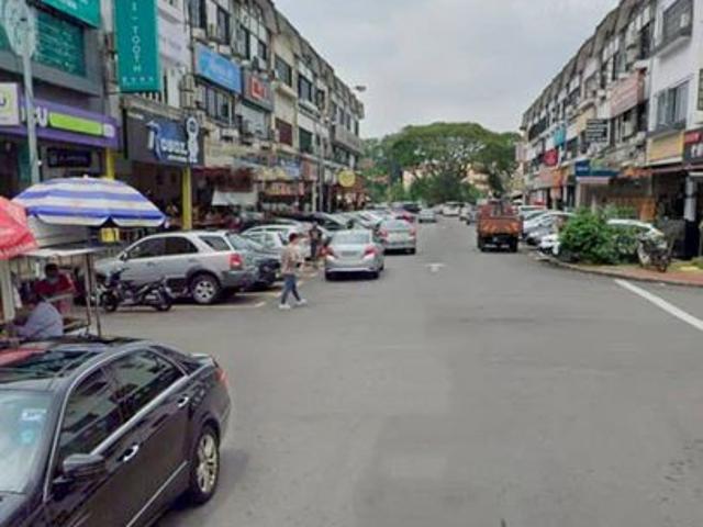 Shop for rent in Kajang, Langat