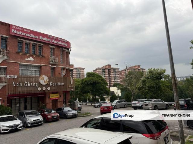 Shop for rent in Kajang, Langat