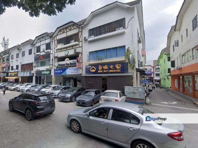 Shop for sale in Kajang, Langat
