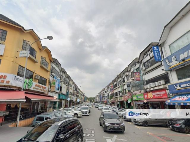 Shop for rent in Kajang, Langat