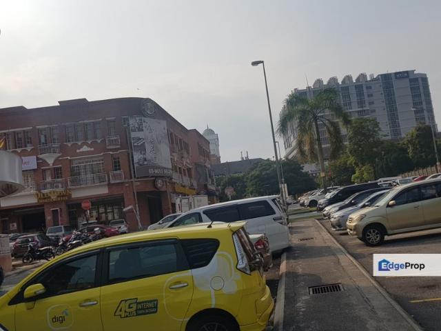 Shop for rent in Kajang, Langat