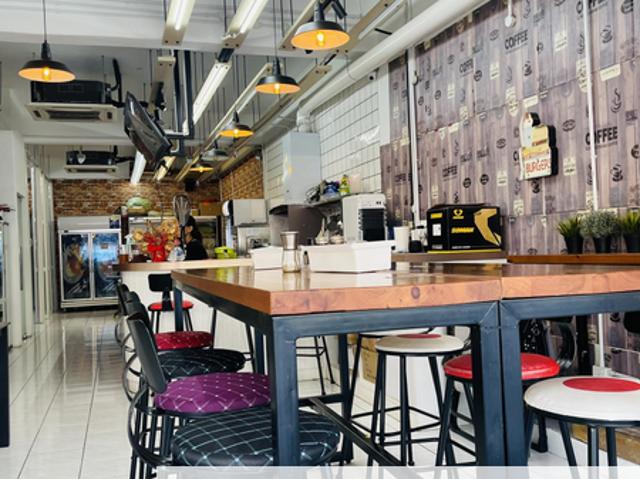 Shop for sale in Kajang, Langat