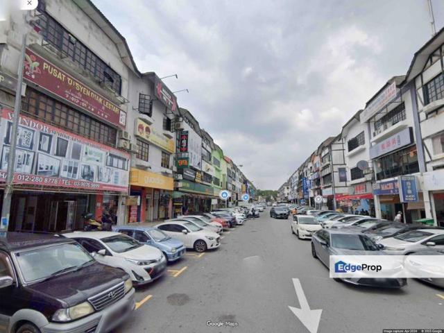 Shop for rent in Kajang, Langat