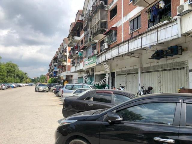 Apartment for sale in Kajang, Langat