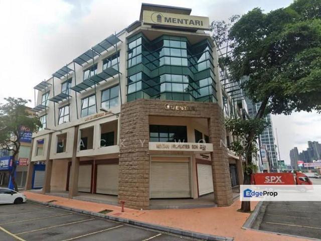 Shop for sale in PJS 11, Majlis Bandaraya Subang Jaya