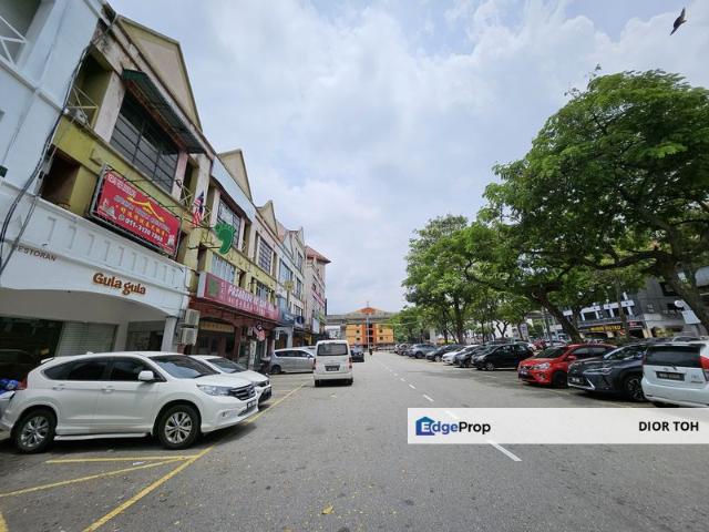Shop for rent in Petaling, Subang Jaya