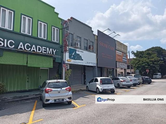 Shop for sale in Petaling, Subang Jaya