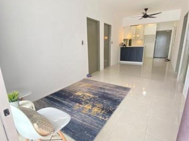 Apartment for sale in Petaling, Damansara Damai