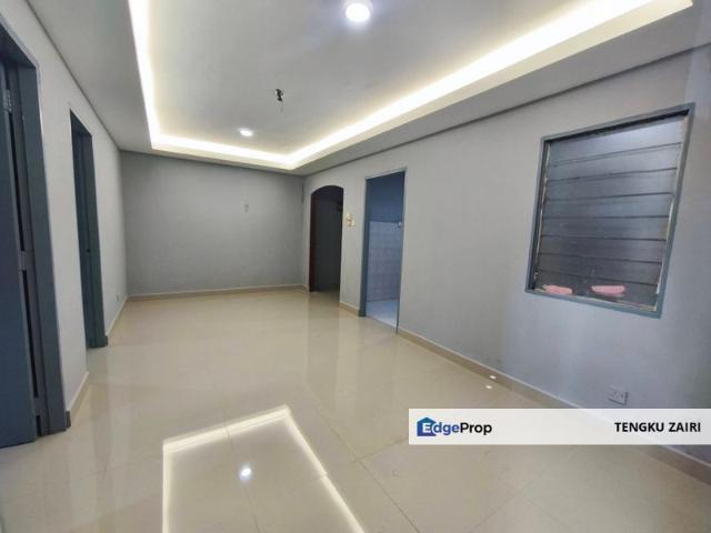 Flat for sale in Petaling, Subang Jaya