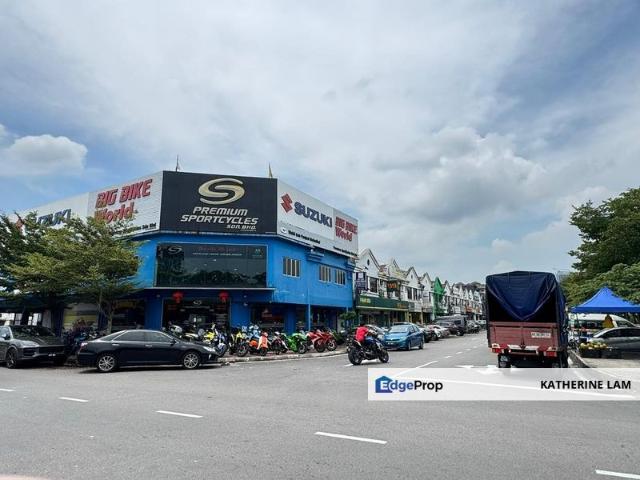 Shop for rent in Petaling, Damansara Damai