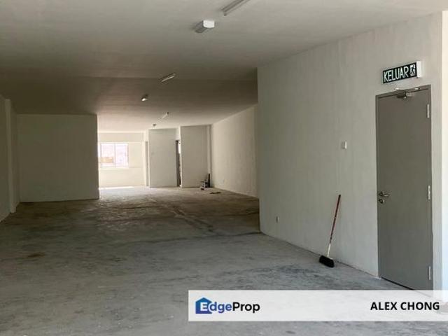 Shop for rent in Petaling, Subang Jaya