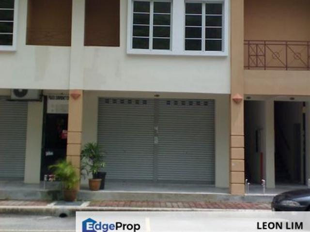Shop for sale in Kajang, Langat