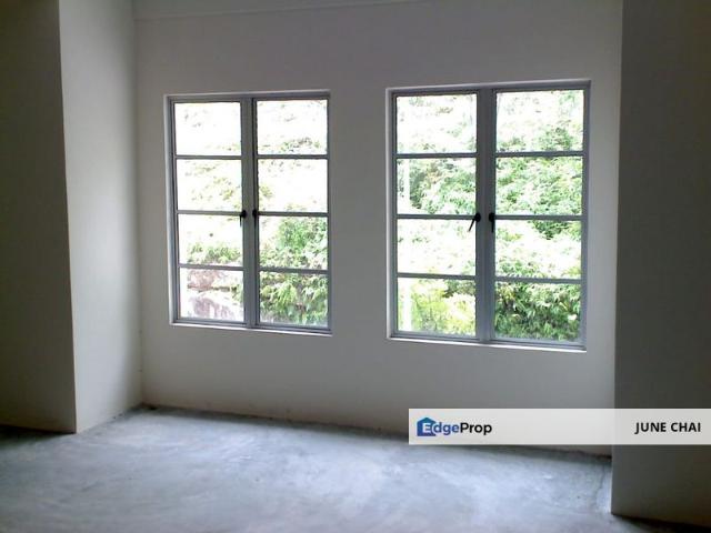 Shop for sale in Kajang, Langat