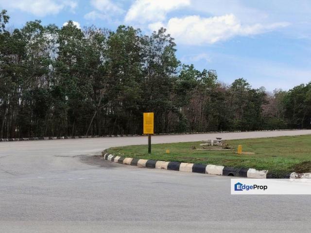 Warehouse for sale in Perak
