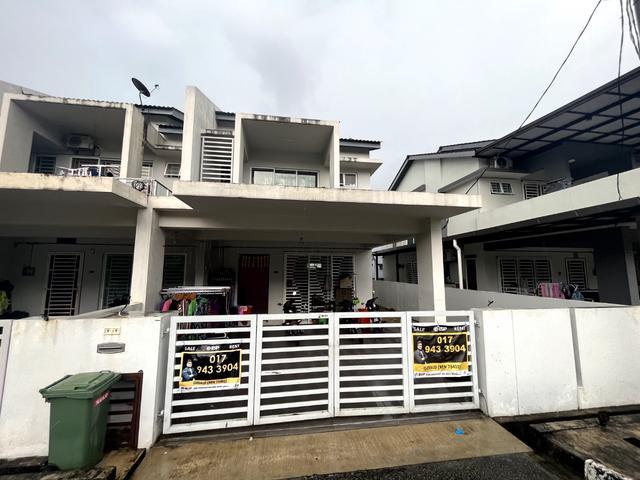 Terraced House for sale in Wellesley, Penang