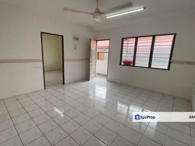 Flat for sale in Kajang, Langat