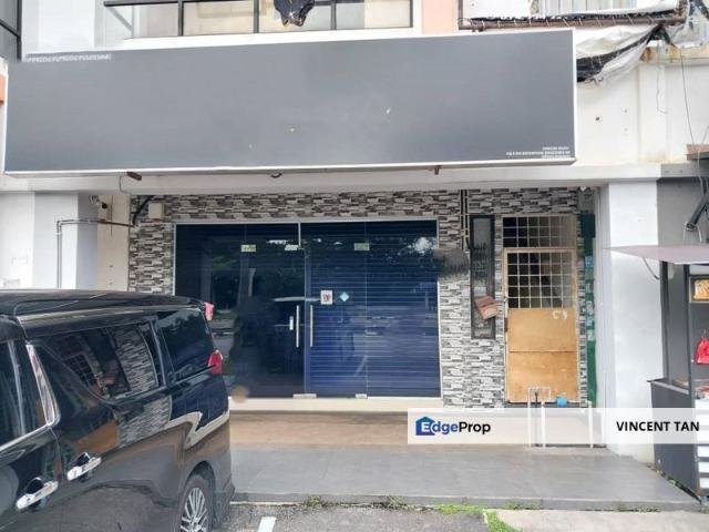 Shop for rent in Kajang, Langat