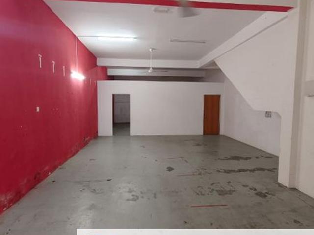 Shop for rent in Kajang, Langat