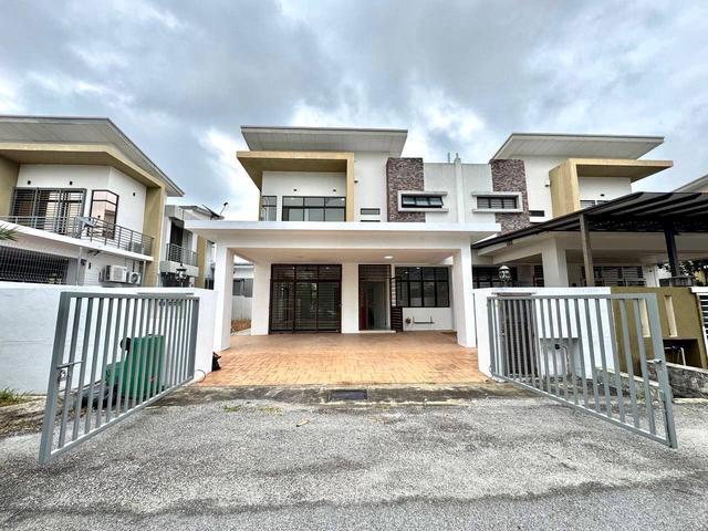 Residential House for sale in Kajang, Langat