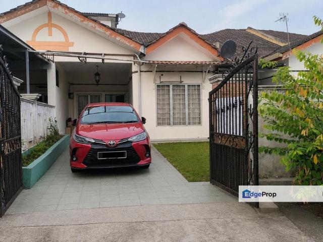 House for sale in Selayang, Selangor
