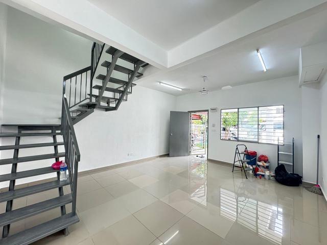 Terraced House for sale in Narawang, Sabah