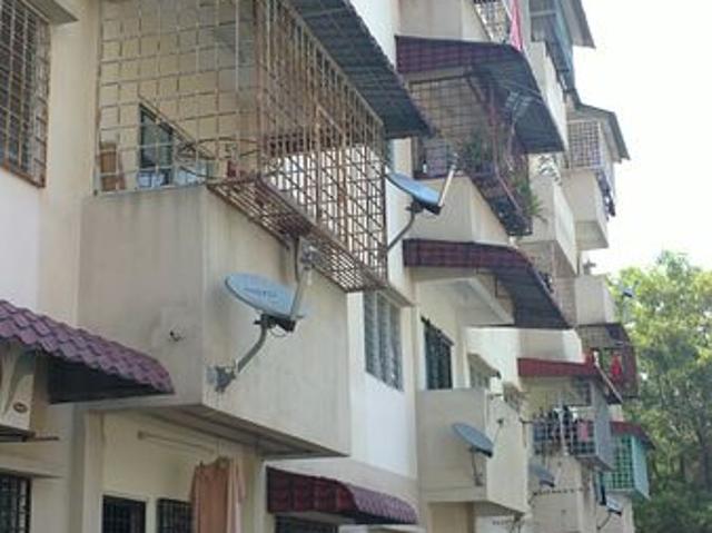 Flat for sale in Kajang, Langat