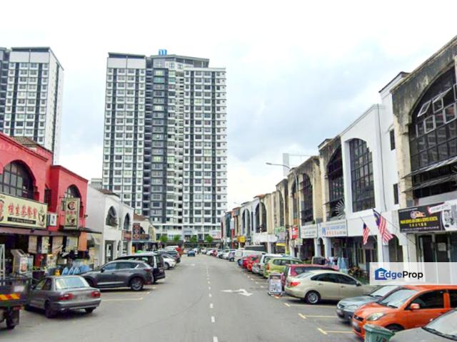 Shop for sale in Kajang, Langat