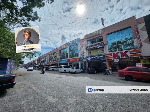 Shop for rent in Kajang, Langat