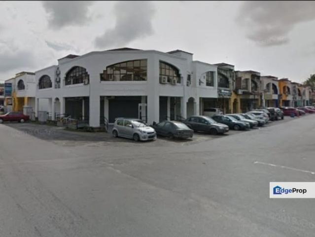 Shop for sale in Kajang, Langat