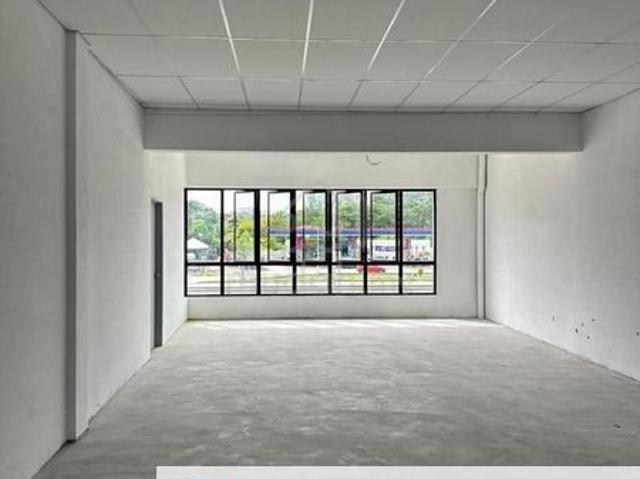 Shop for rent in Kajang, Langat