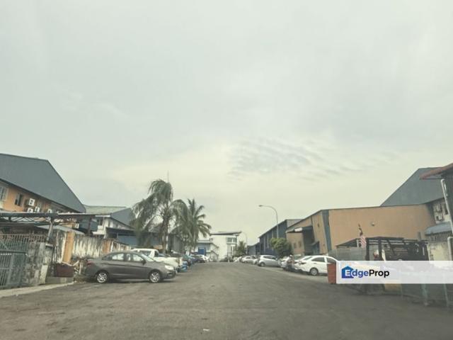 Warehouse for sale in Kajang, Langat