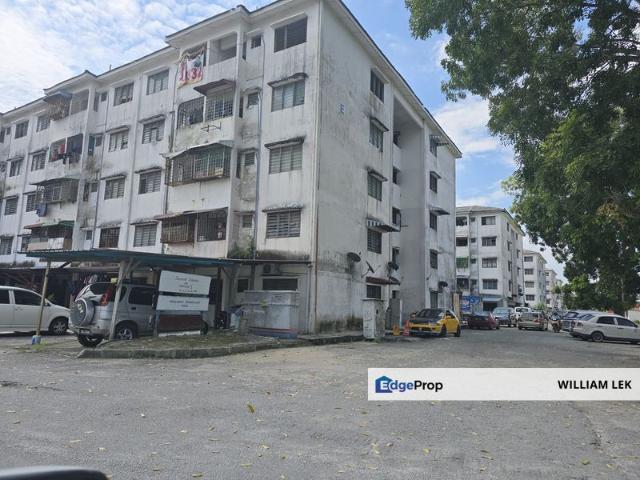 Flat for sale in Kajang, Langat