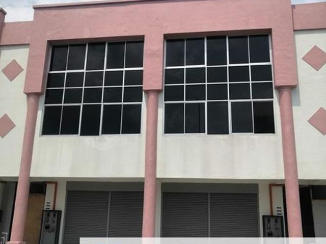 Shop for rent in Kajang, Langat