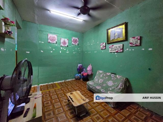 Flat for sale in Kajang, Langat