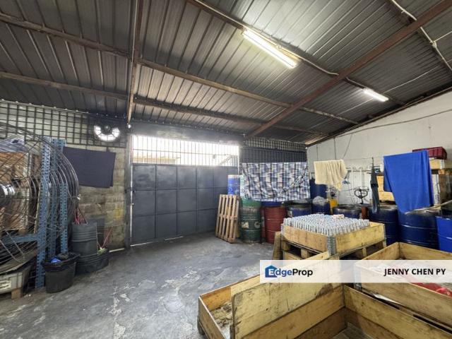 Warehouse for sale in Kajang, Langat