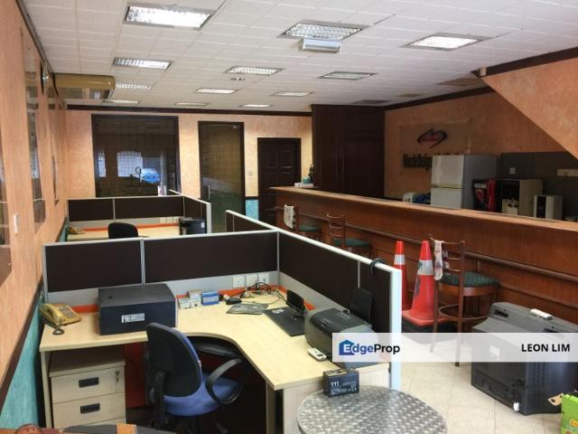 Shop for rent in Kajang, Langat