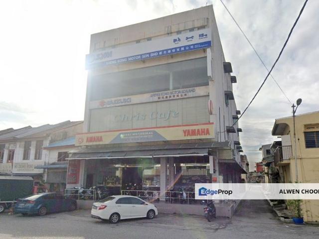 Shop for sale in Perak