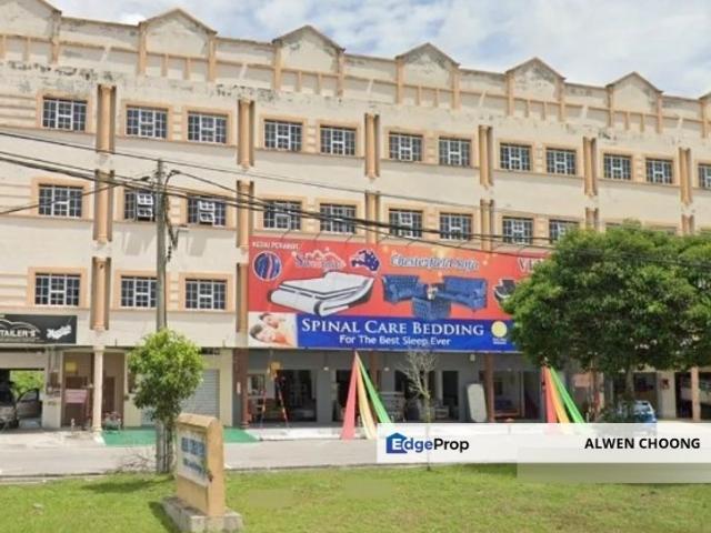 Shop for sale in Perak