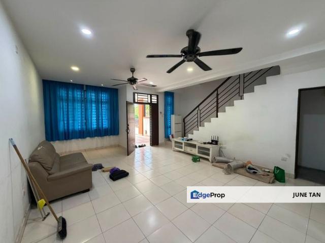 House for sale in Ulu Tiram, Johor