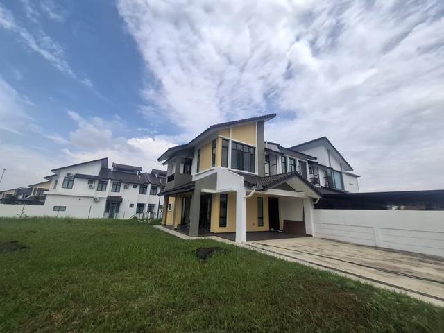 Terraced House for sale in Ulu Tiram, Johor